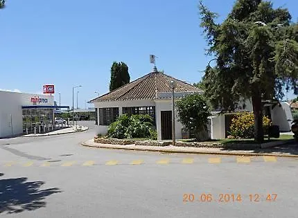 Apartamento Apartamento 405 Em Urbanizacao Com Piscinas *