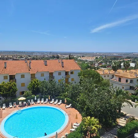 Apartamento Apartamento 405 Em Urbanização Com Piscinas