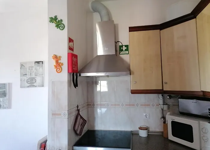 Apartamento 405 Em Urbanizacao Com Piscinas