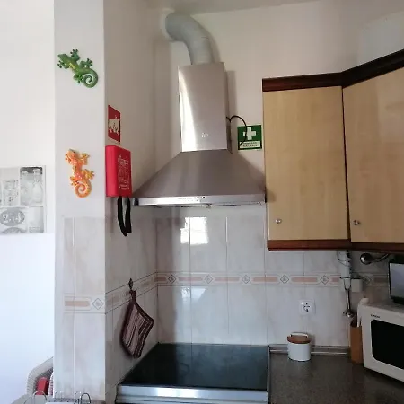 Apartamento 405 Em Urbanizacao Com Piscinas