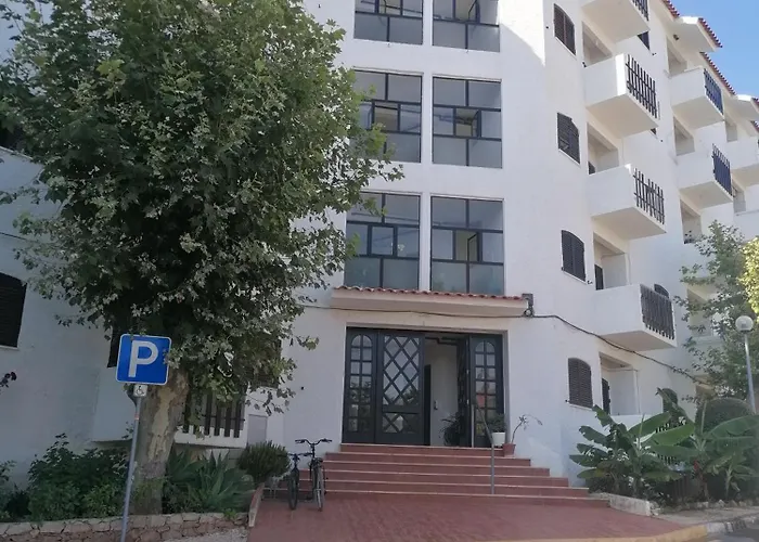 Apartamento 405 Em Urbanização Com Piscinas * Tavira