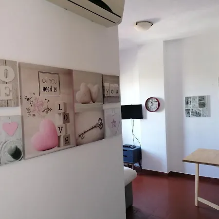 Διαμέρισμα Apartamento 405 Em Urbanizacao Com Piscinas